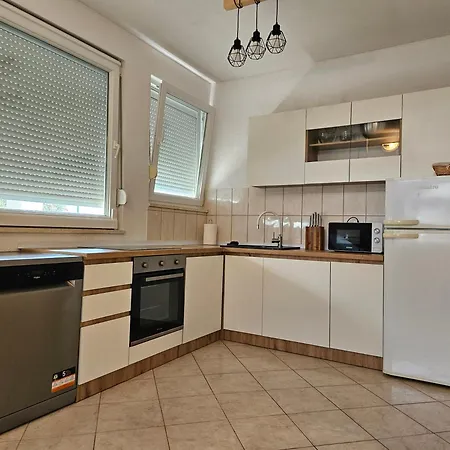 Apartmani Ljuba Rogoznica  Exterior foto